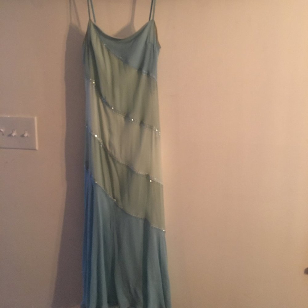 Betsey Johnson Beaded Midi Color Block Dre…